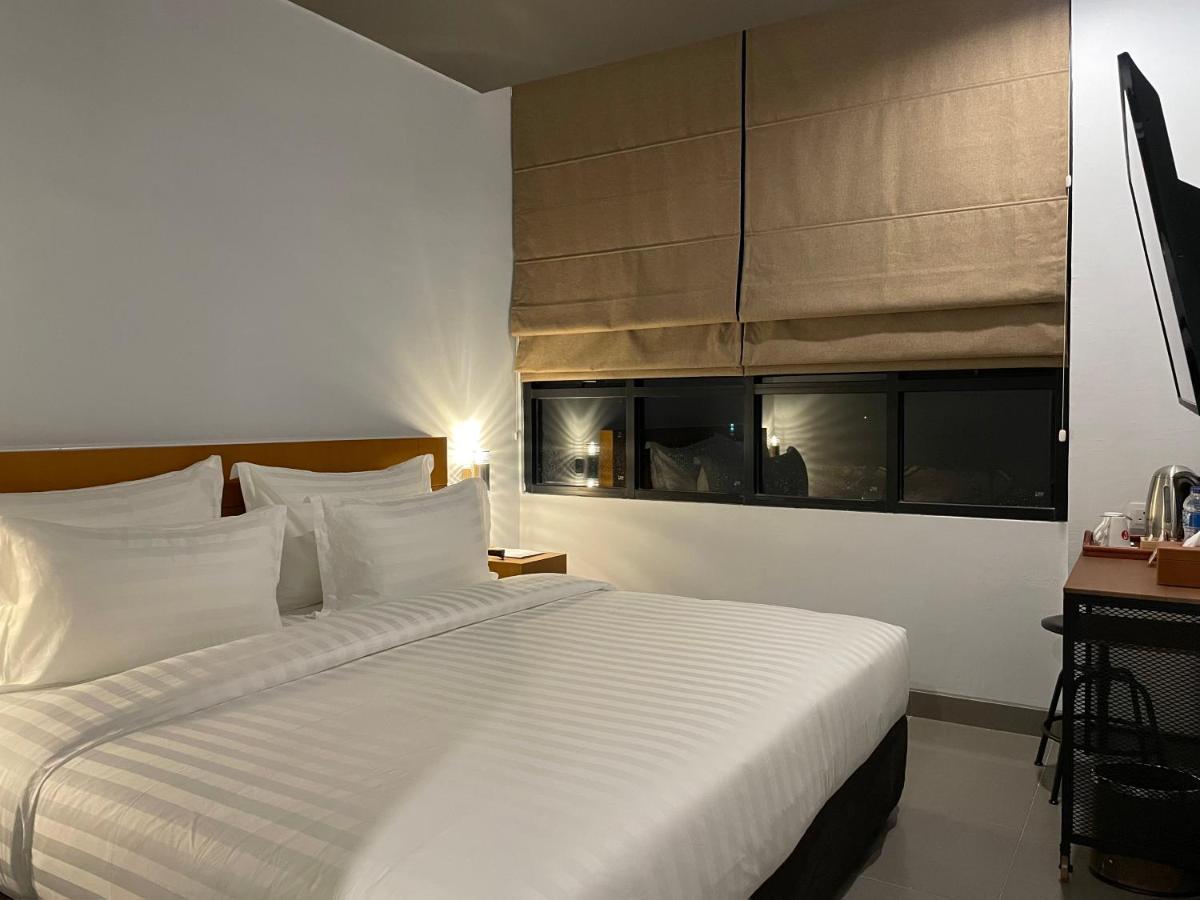 D'Primahotel Lagoi Bintan Exterior foto